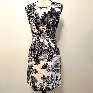 Essential dress